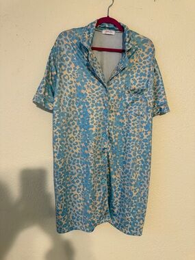 Women’s Jess Lea Brand Blue & Cream Leopard Print Pajama Gown
